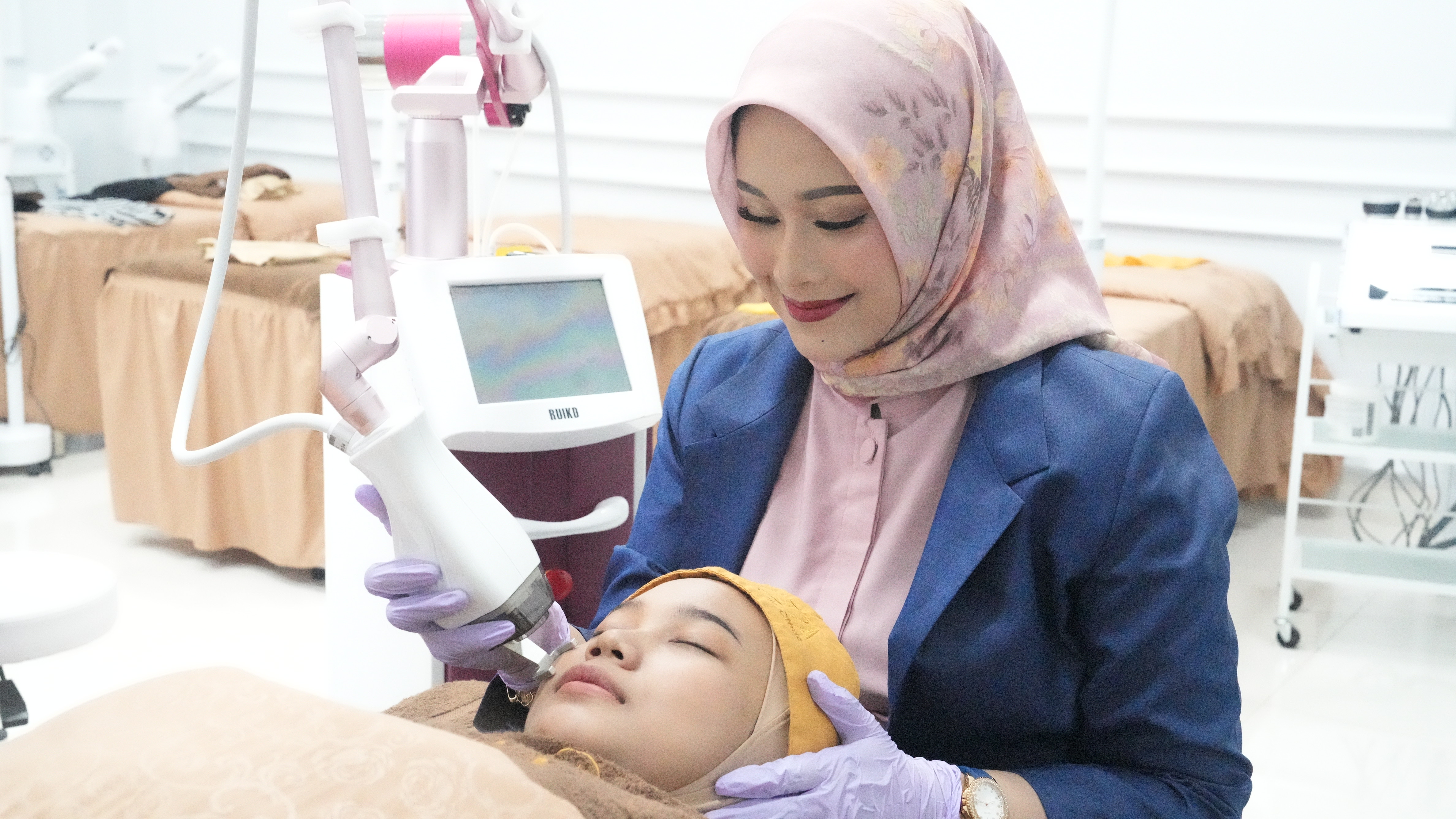 Sesudah - Laser CO2 Pori