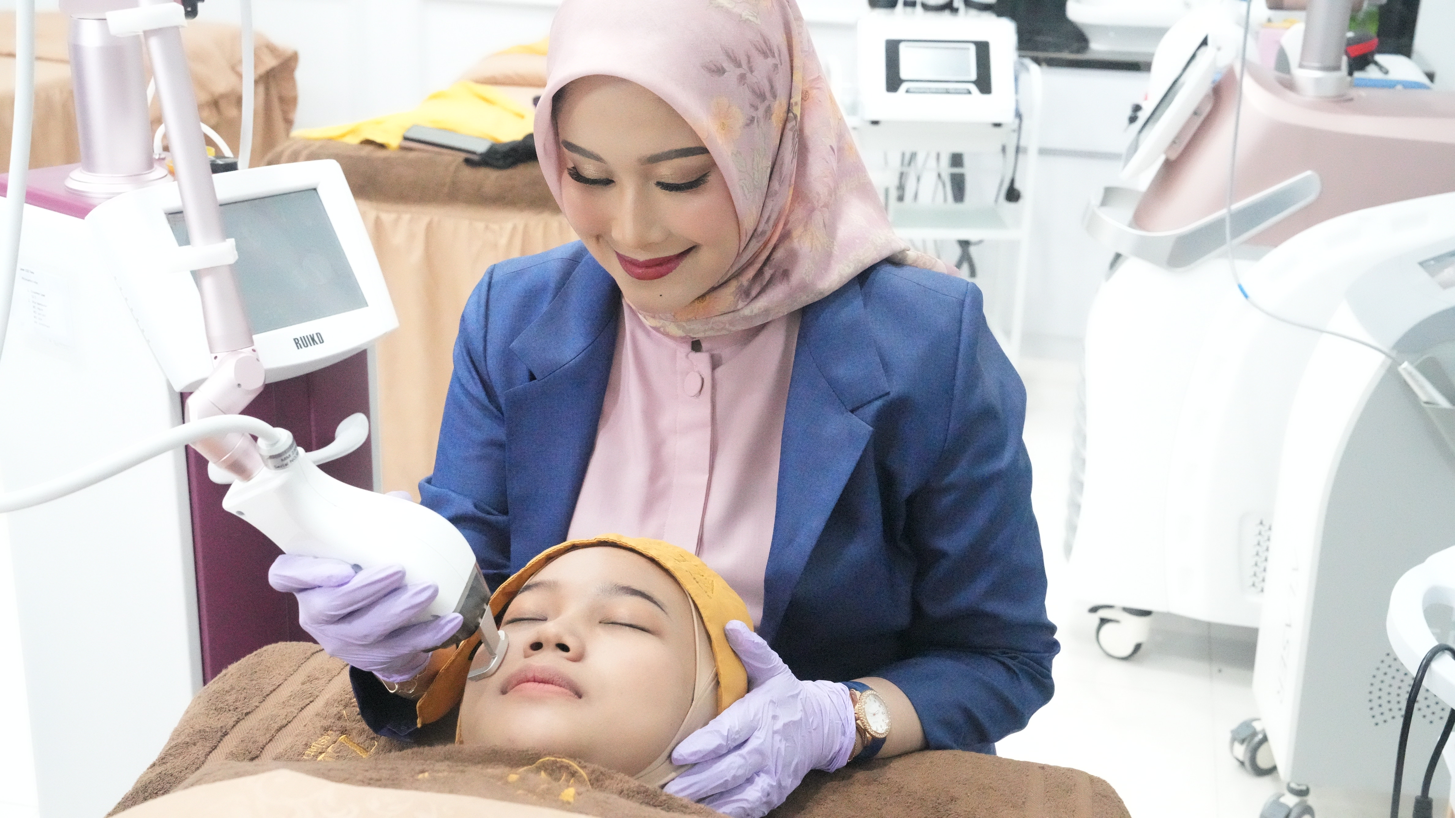 Sebelum - Laser CO2 Pori